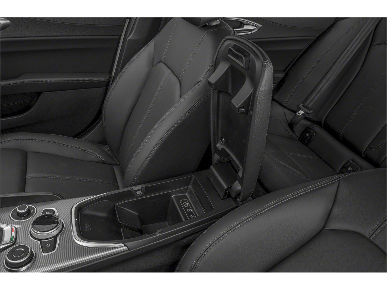 2026 Alfa Romeo Giulia Base