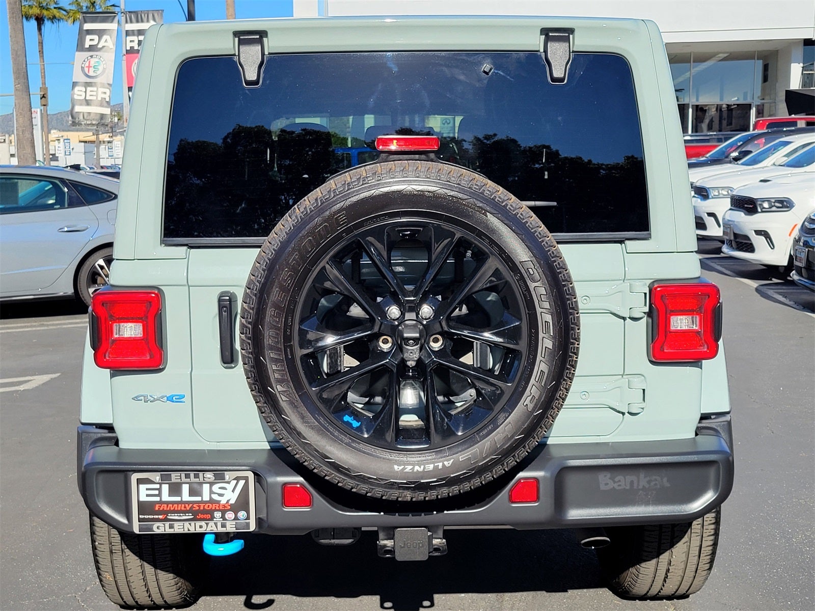 2023 Jeep Wrangler 4xe Sahara 4x4