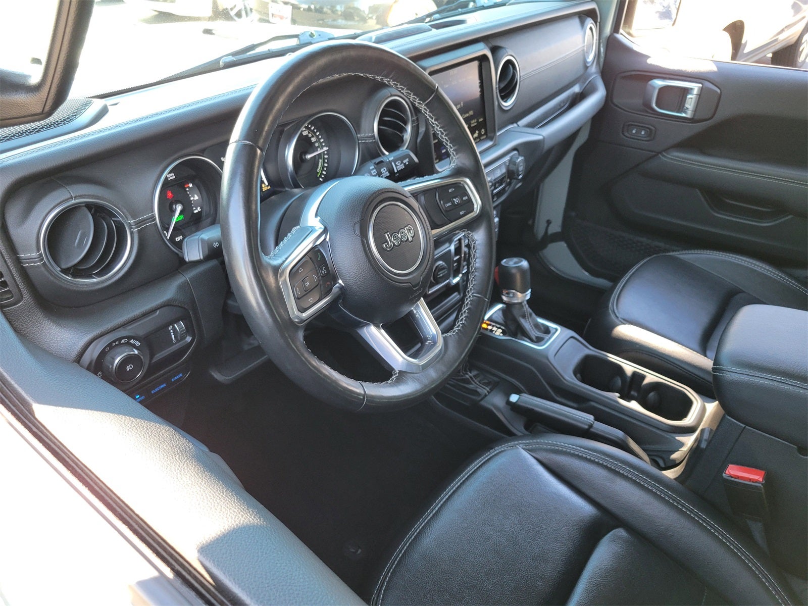 2023 Jeep Wrangler 4xe Sahara 4x4