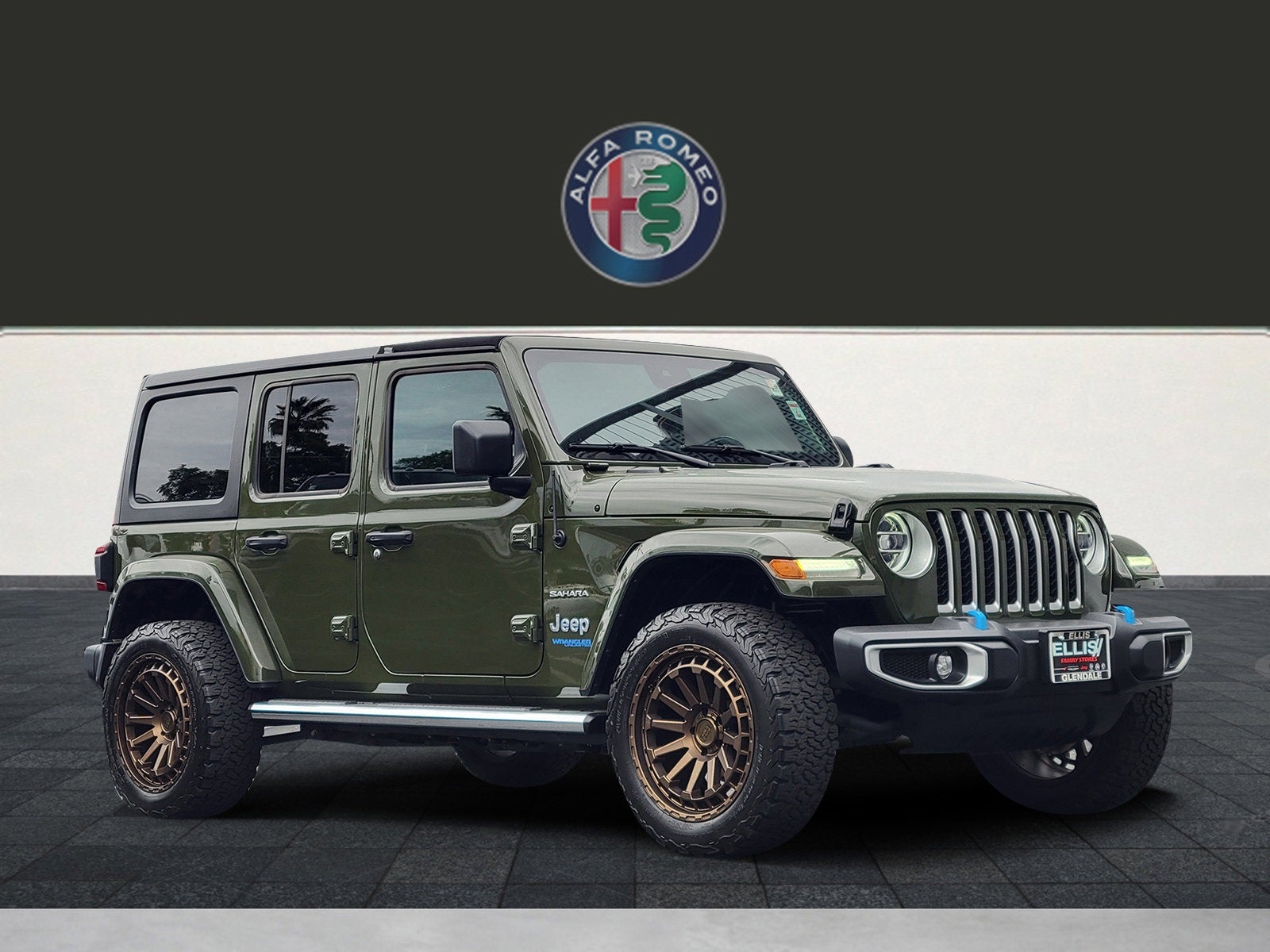 2022 Jeep Wrangler 4xe Unlimited Sahara 4x4