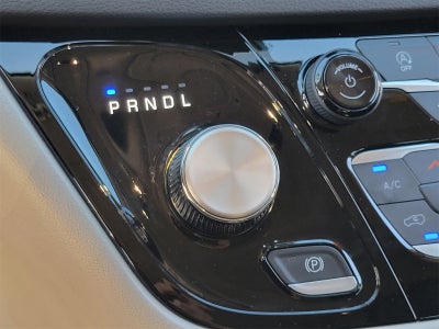 2024 Chrysler Voyager LX