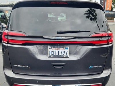 2021 Chrysler Pacifica Hybrid Touring
