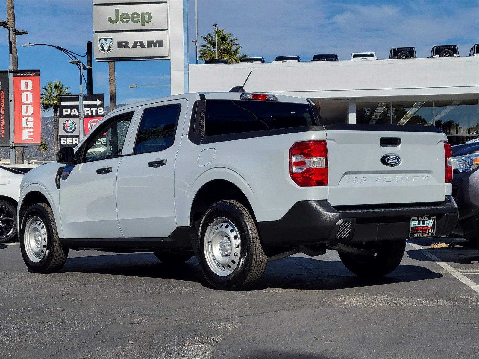 2025 Ford Maverick XL