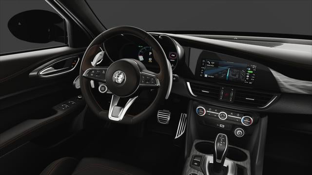 2025 Alfa Romeo Giulia GIULIA INTENSA RWD