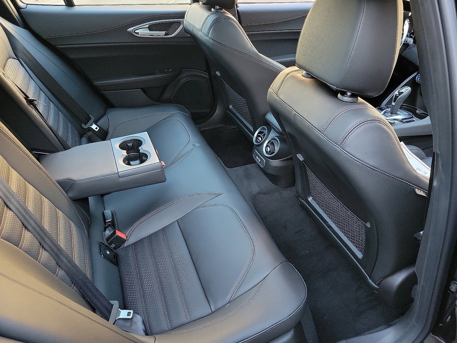 2025 Alfa Romeo Giulia GIULIA INTENSA RWD