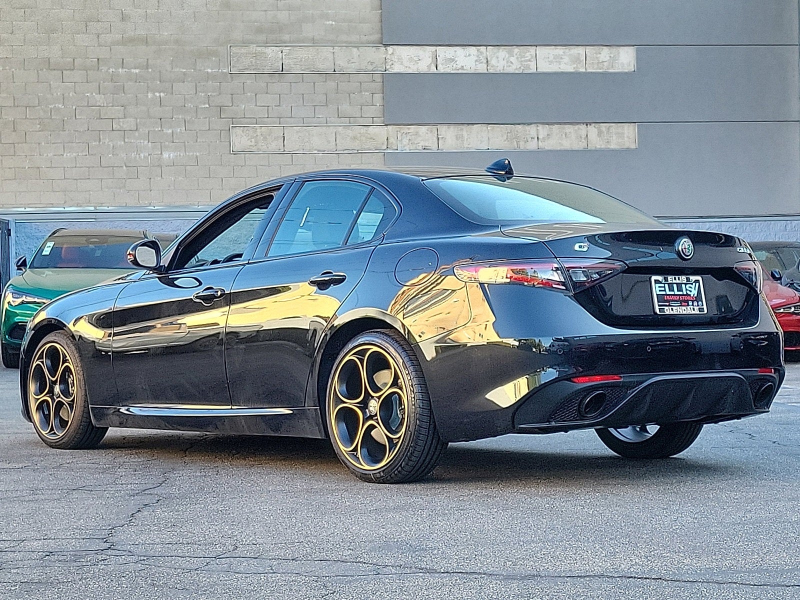 2025 Alfa Romeo Giulia GIULIA INTENSA RWD