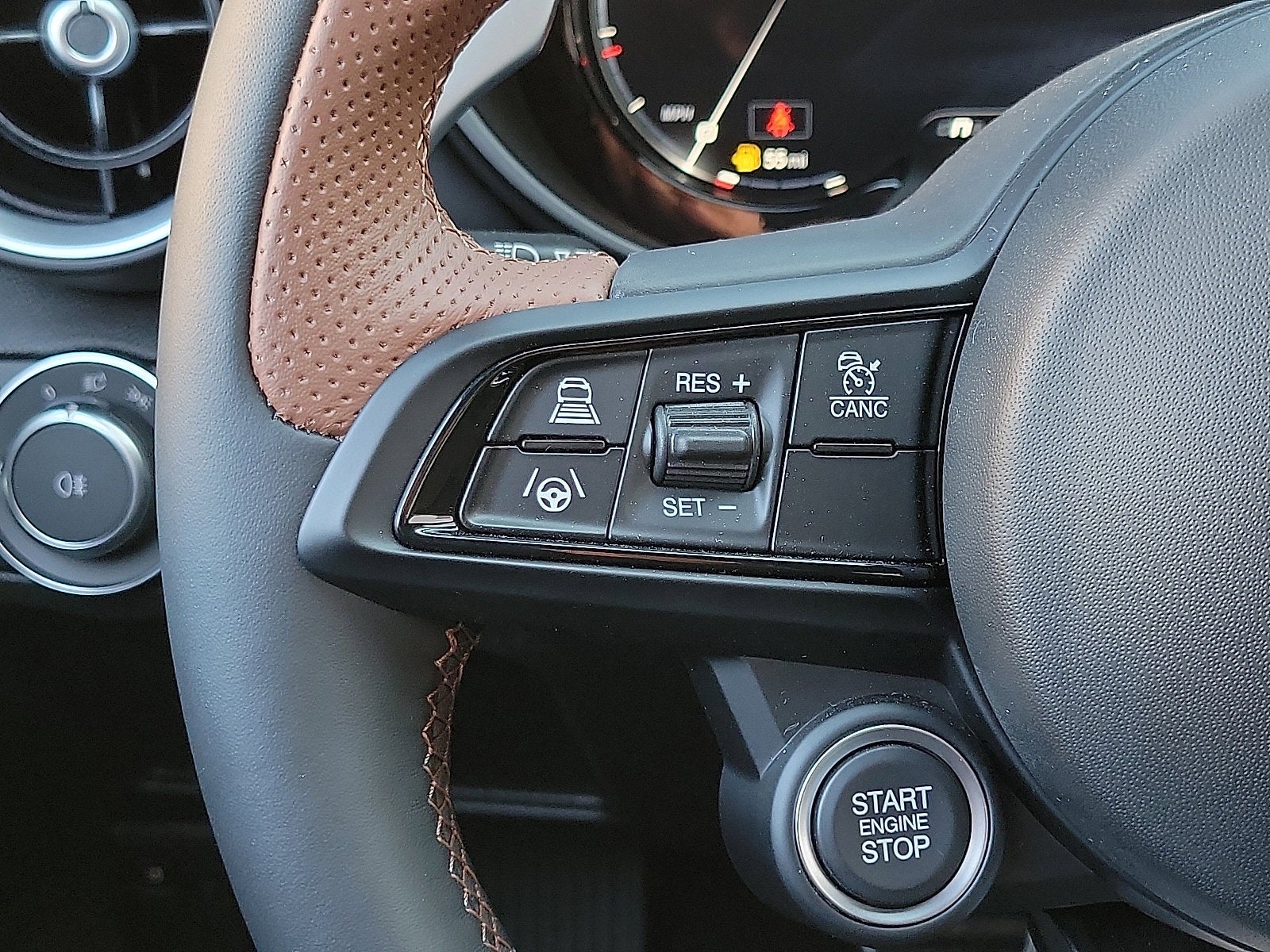 2025 Alfa Romeo Giulia GIULIA INTENSA RWD