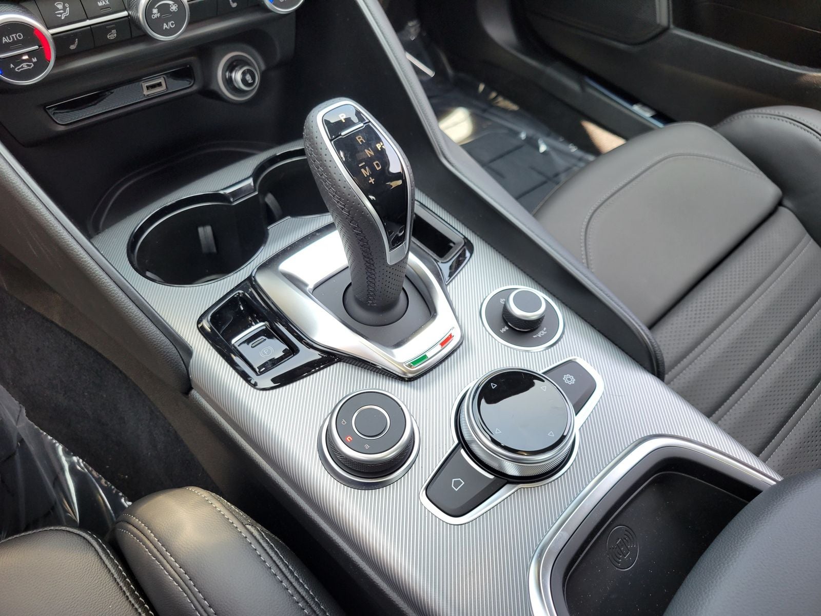 2026 Alfa Romeo Giulia GIULIA