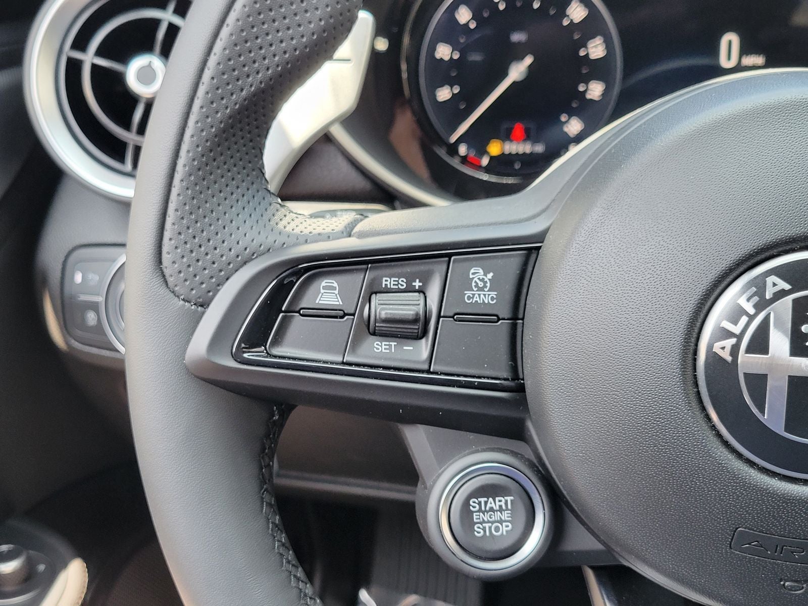 2026 Alfa Romeo Giulia GIULIA