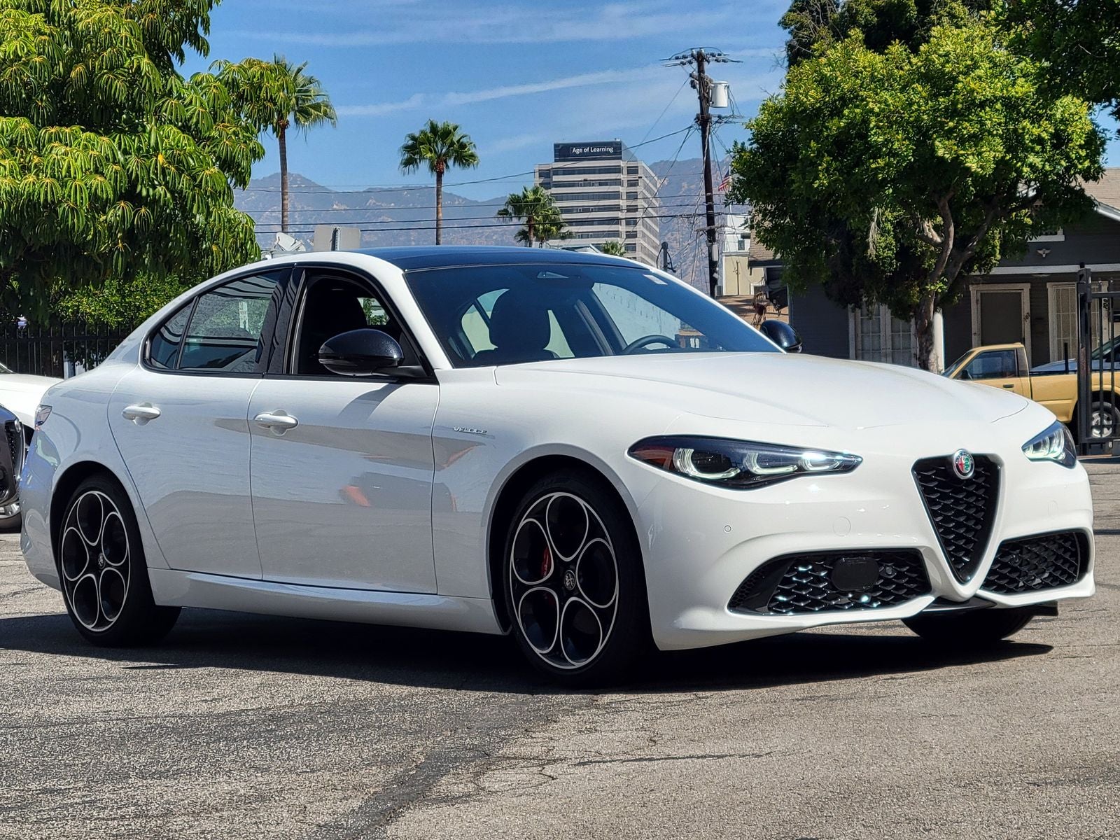 2026 Alfa Romeo Giulia GIULIA