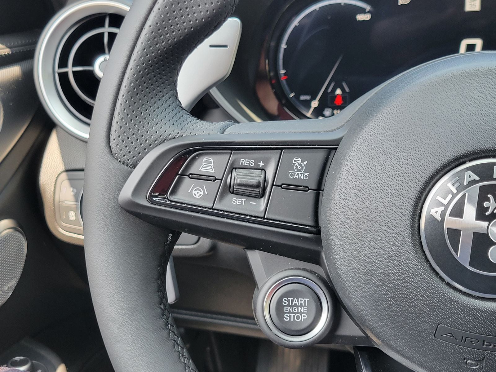 2026 Alfa Romeo Giulia GIULIA
