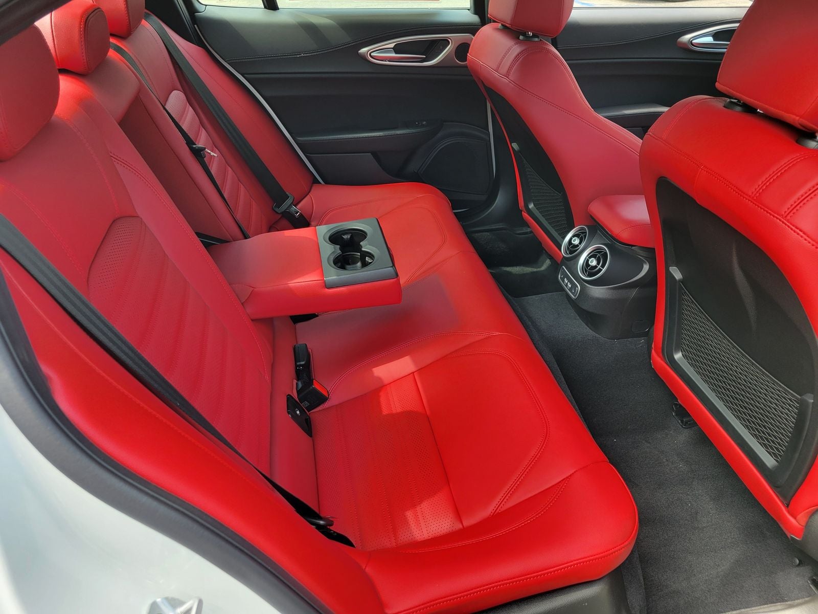 2026 Alfa Romeo Giulia GIULIA