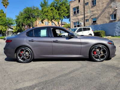 2022 Alfa Romeo Giulia Veloce Ti RWD