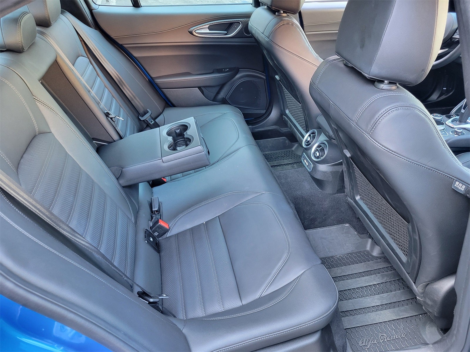 2024 Alfa Romeo Giulia Quadrifoglio RWD