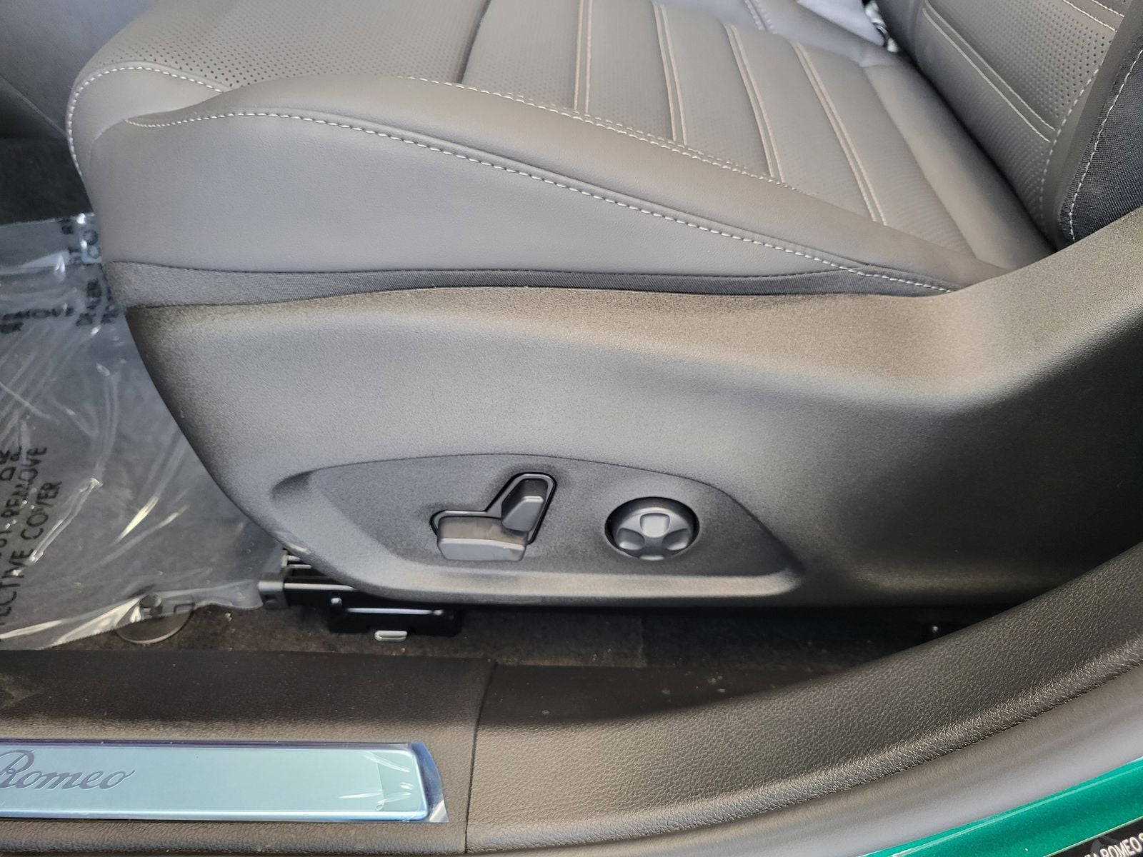 2026 Alfa Romeo Tonale TONALE VELOCE AWD