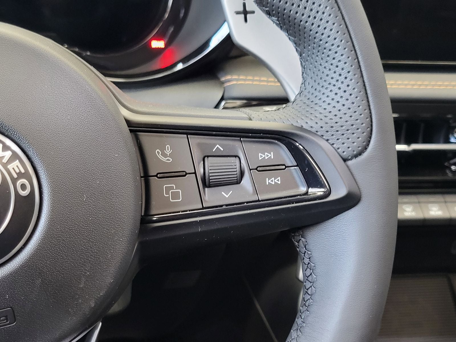 2026 Alfa Romeo Tonale TONALE VELOCE AWD