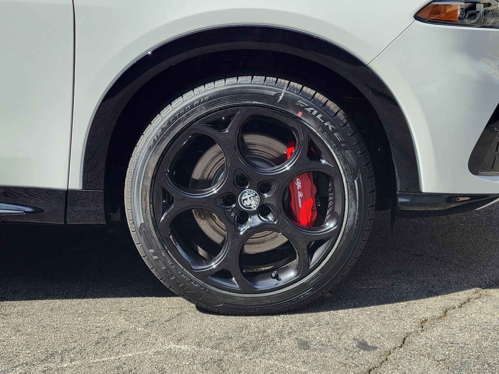 2026 Alfa Romeo Tonale Veloce AWD