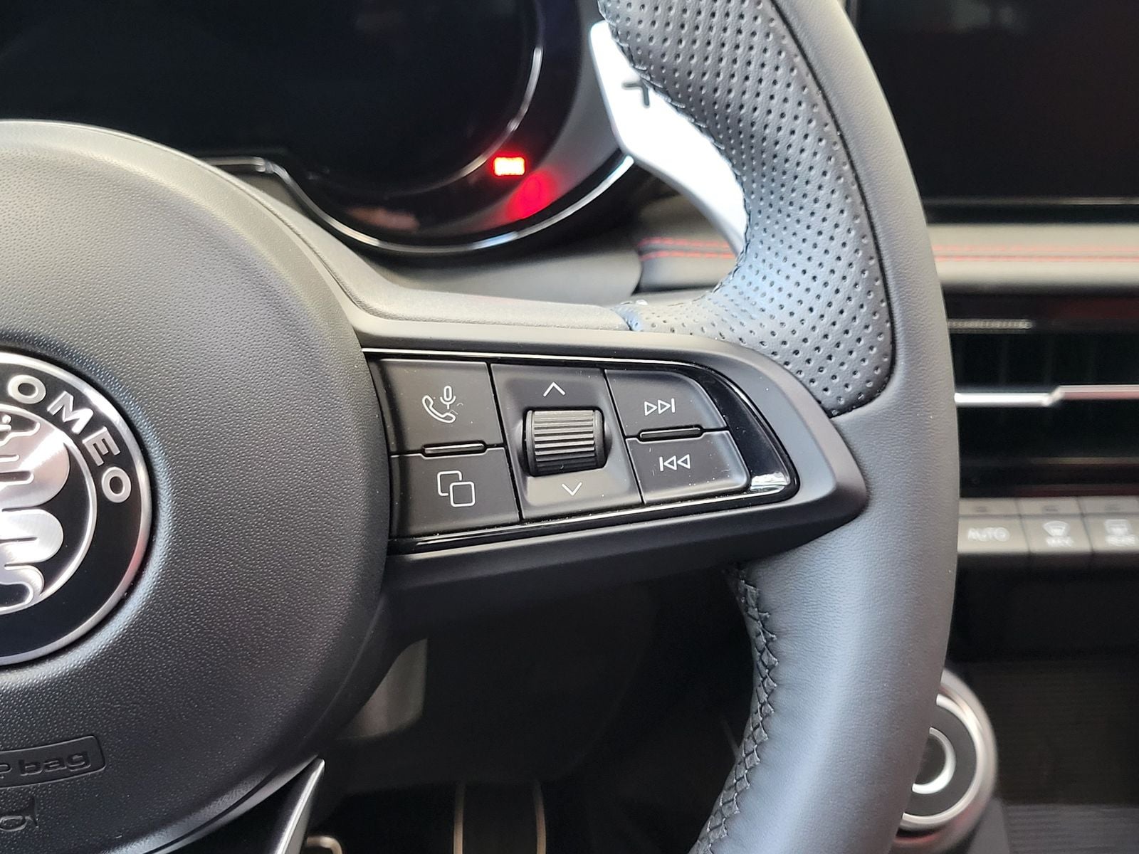 2026 Alfa Romeo Tonale TONALE VELOCE AWD