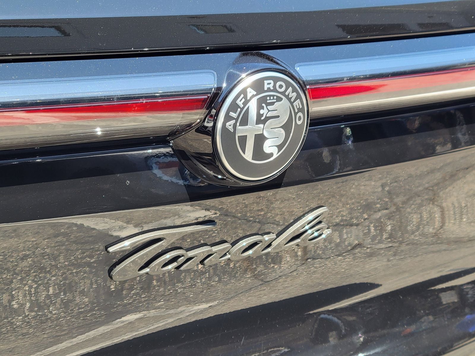 2026 Alfa Romeo Tonale Veloce AWD