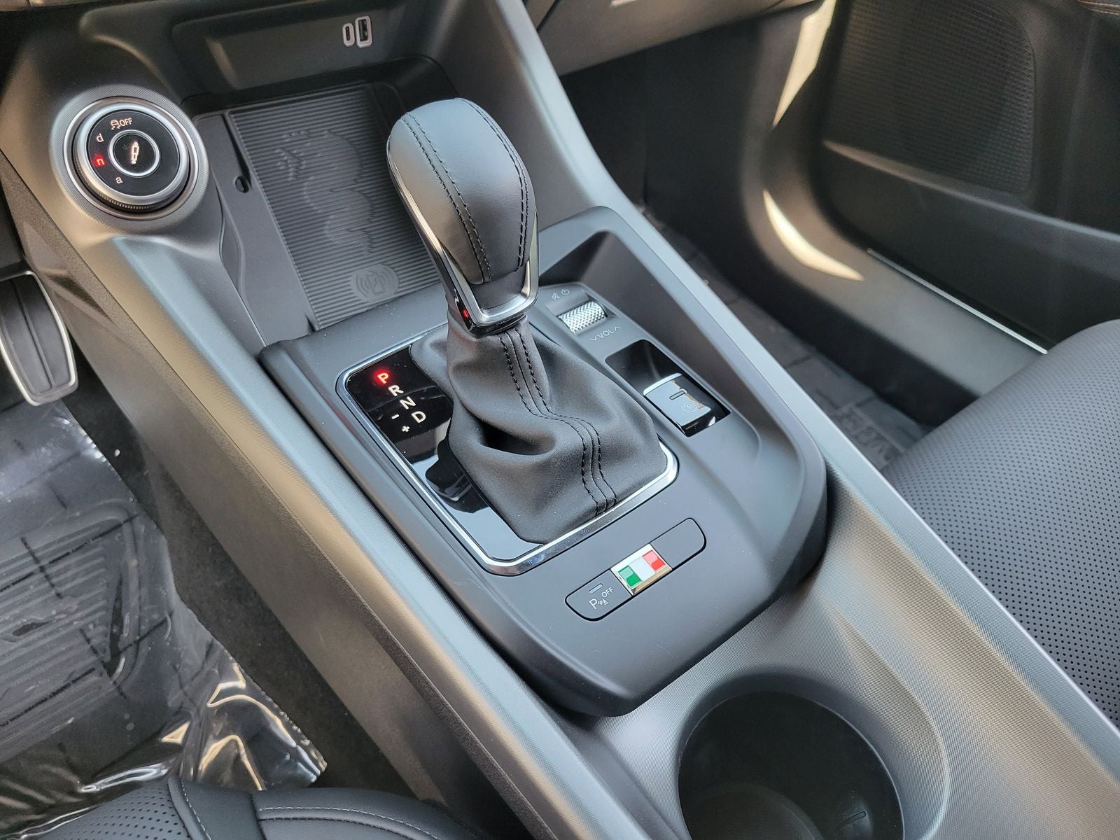 2026 Alfa Romeo Tonale TONALE VELOCE AWD