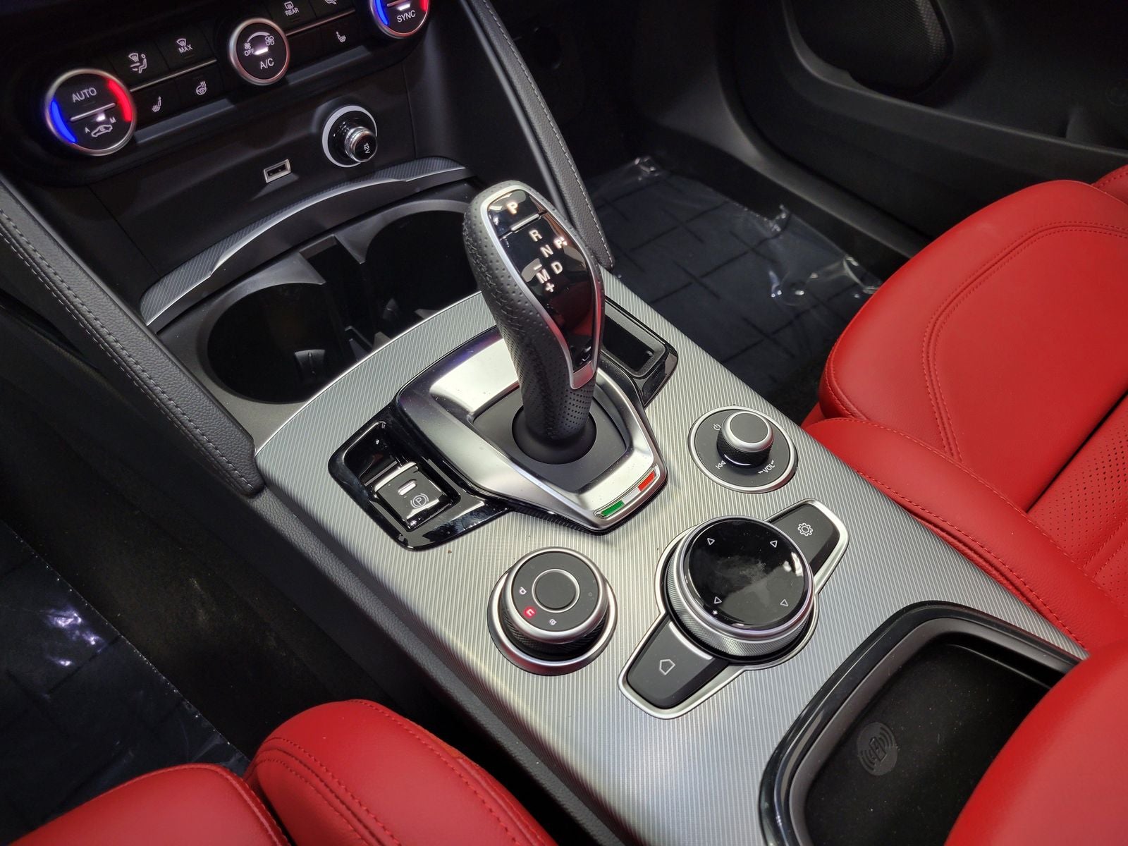 2026 Alfa Romeo Stelvio STELVIO AWD