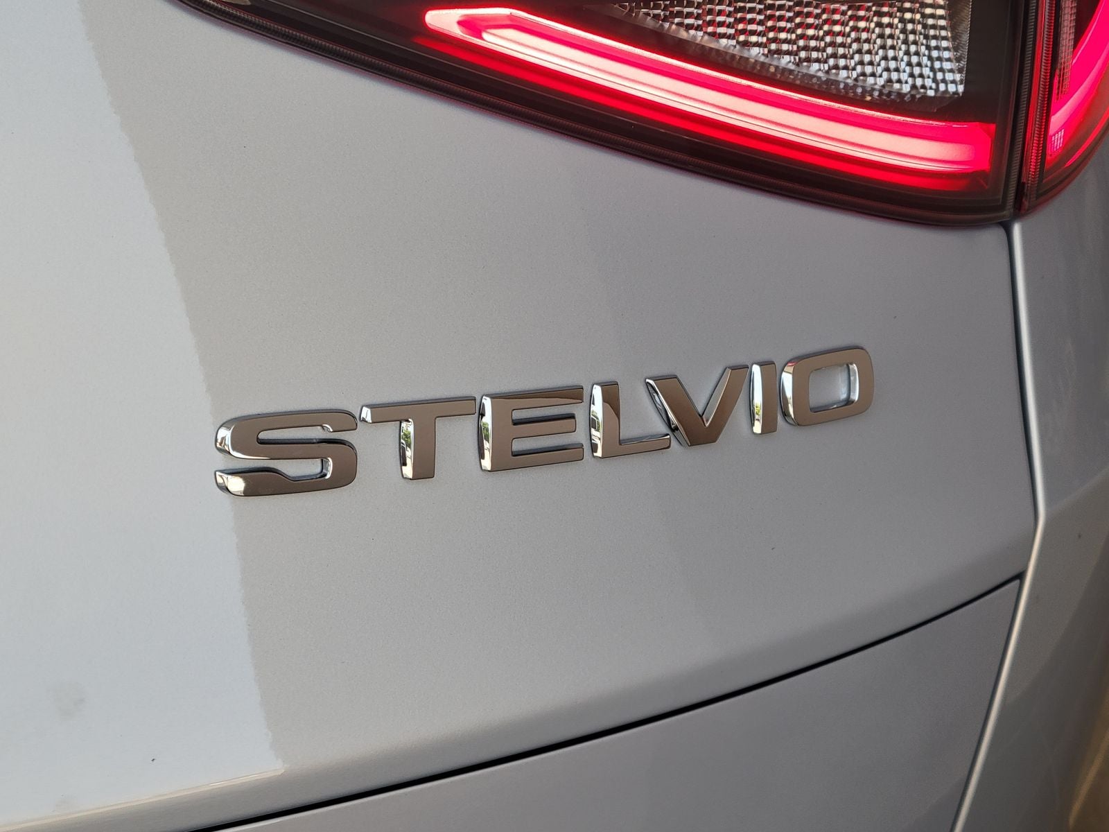 2026 Alfa Romeo Stelvio STELVIO AWD