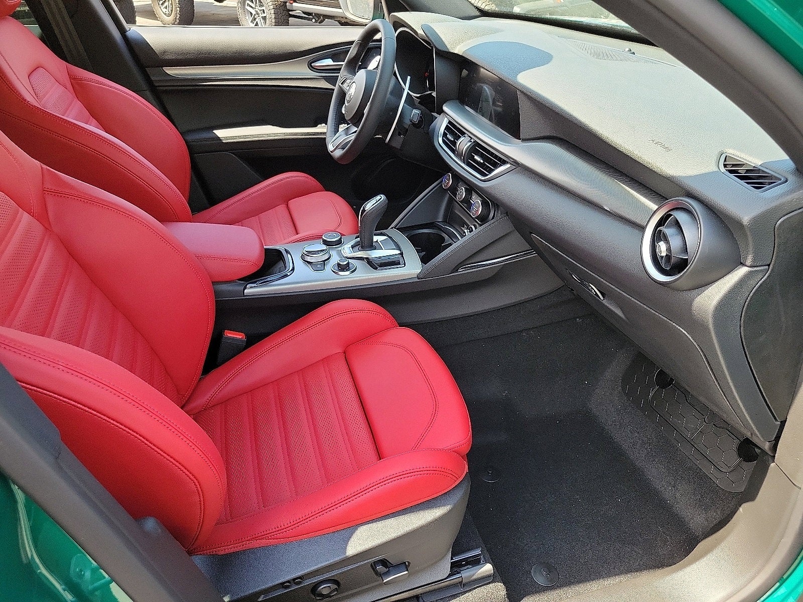 2025 Alfa Romeo Stelvio STELVIO AWD