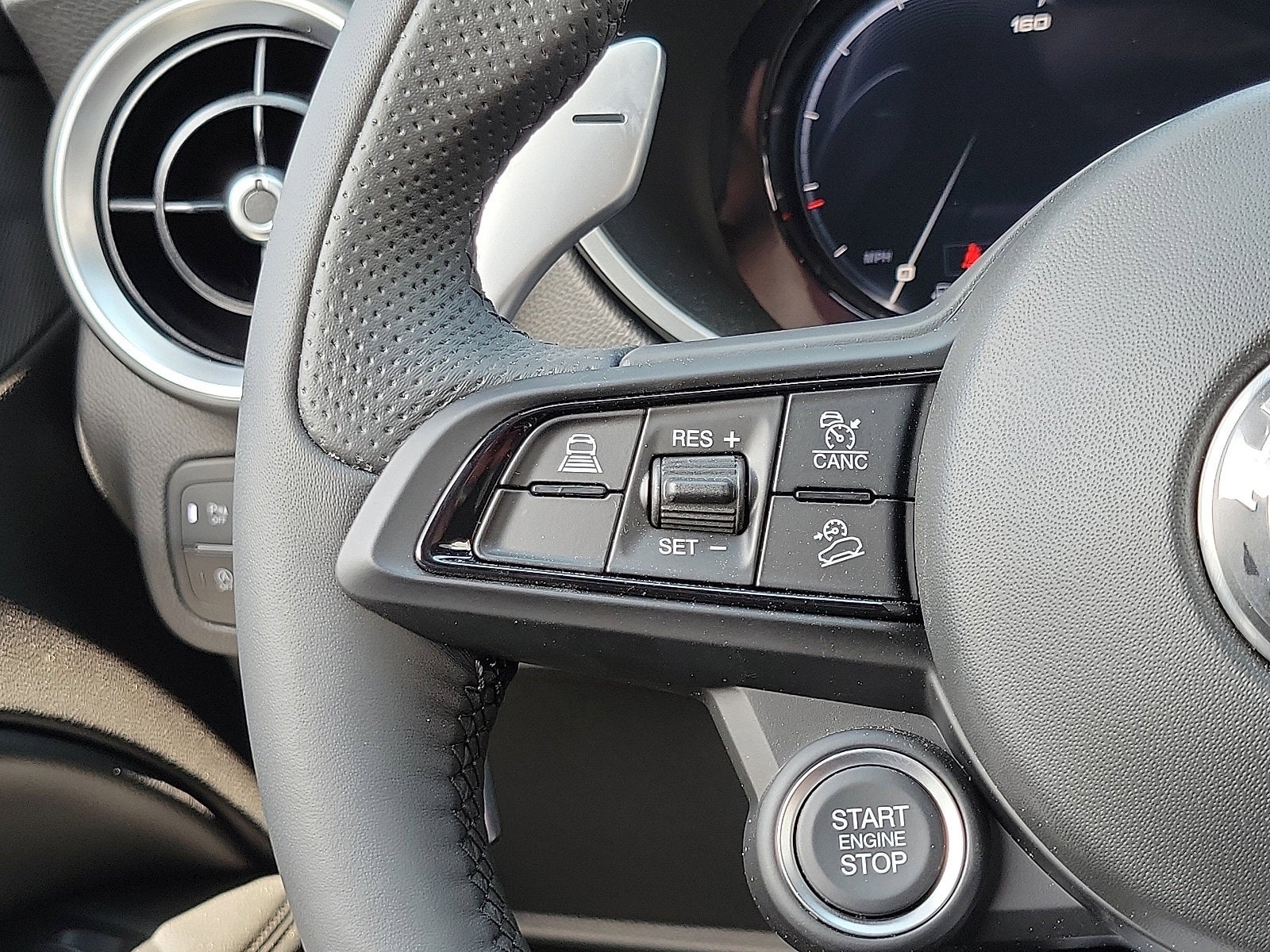 2025 Alfa Romeo Stelvio STELVIO AWD