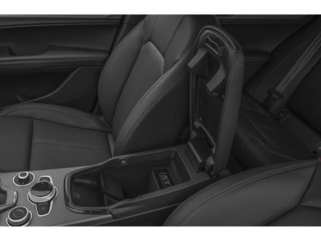 2025 Alfa Romeo Stelvio Sprint AWD