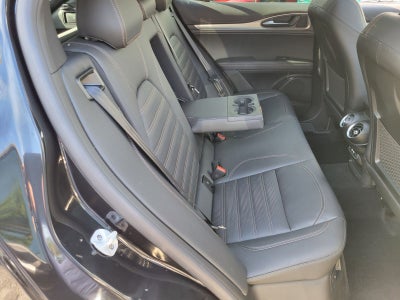 2025 Alfa Romeo Stelvio Sprint AWD