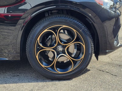 2025 Alfa Romeo Stelvio Sprint AWD