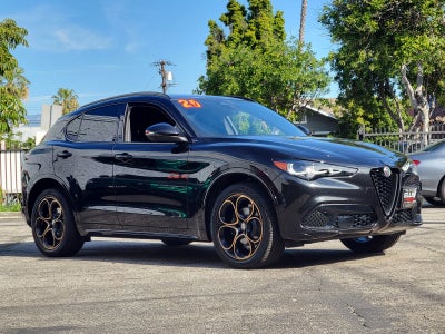 2025 Alfa Romeo Stelvio Sprint AWD