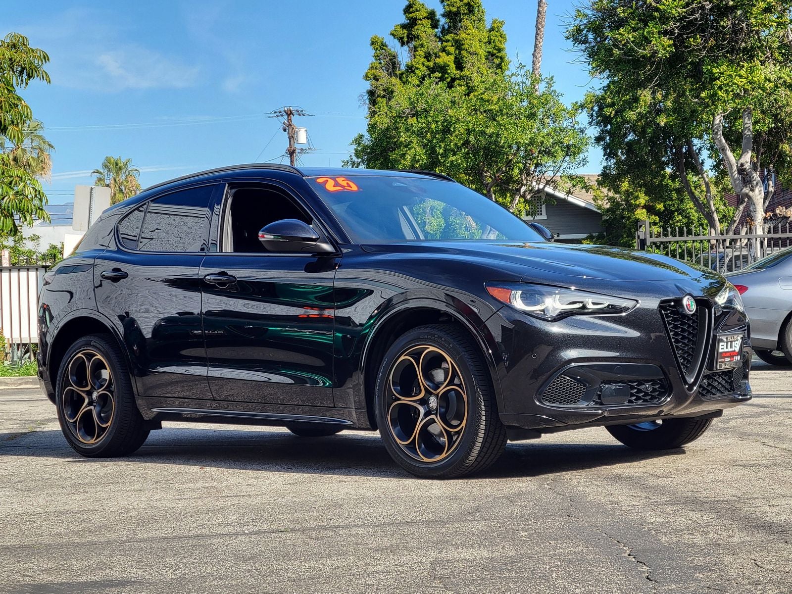 2025 Alfa Romeo Stelvio Sprint AWD