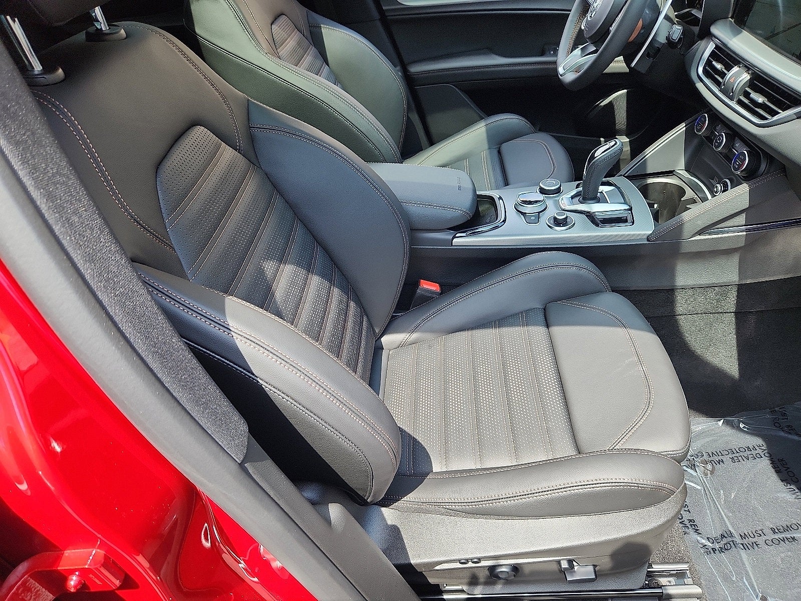 2025 Alfa Romeo Stelvio STELVIO INTENSA AWD