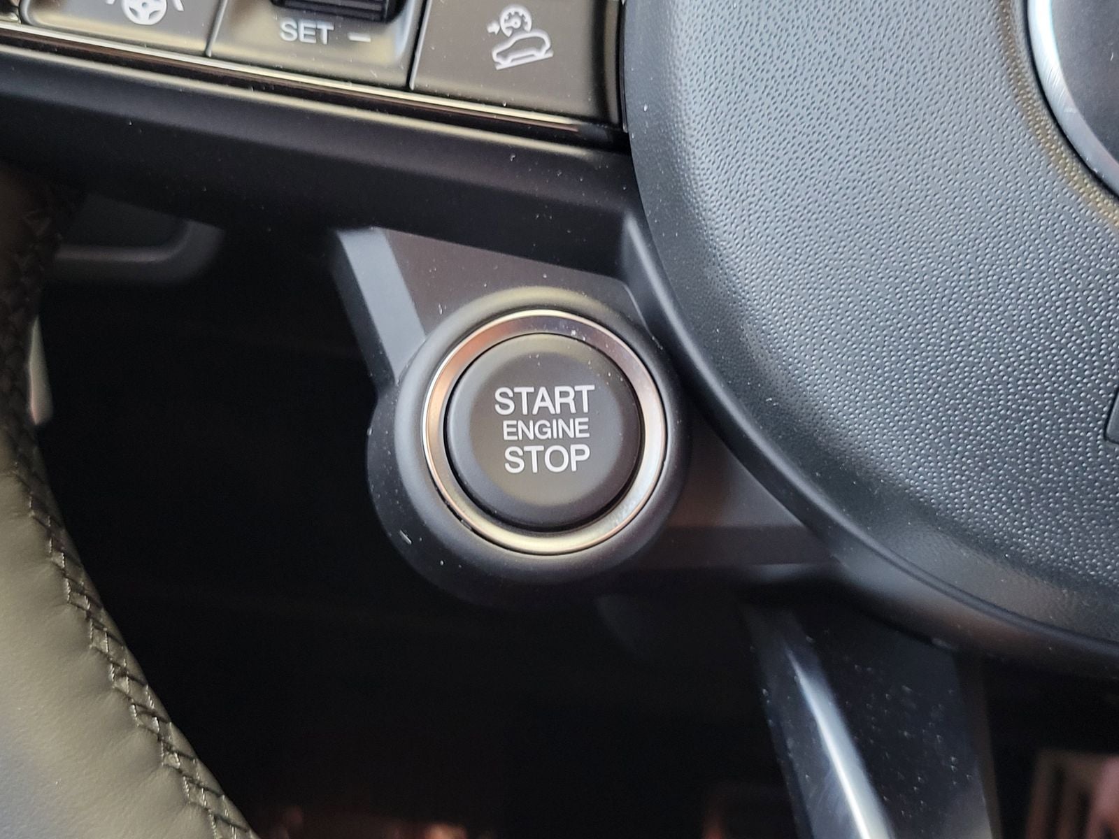 2026 Alfa Romeo Stelvio STELVIO AWD