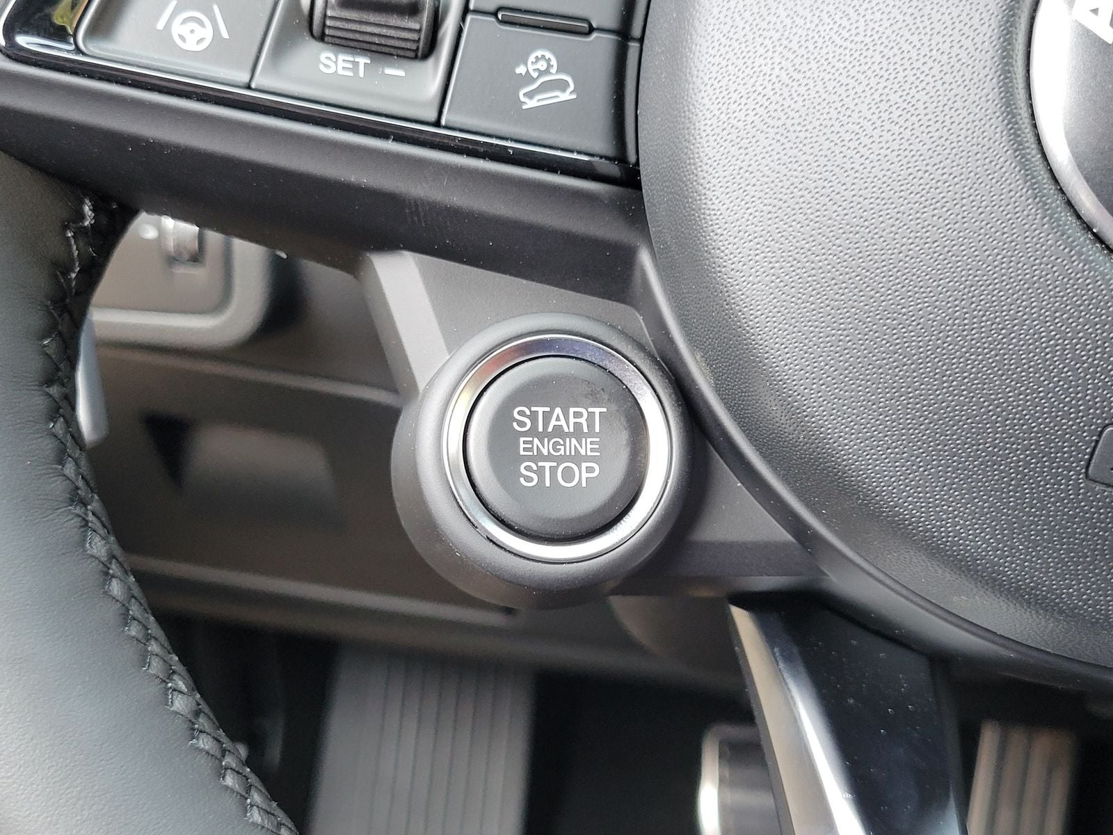 2026 Alfa Romeo Stelvio STELVIO AWD