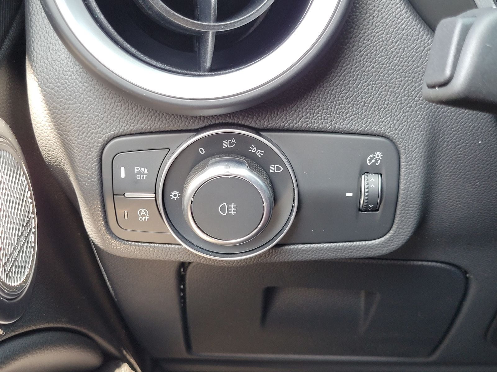 2026 Alfa Romeo Stelvio STELVIO AWD