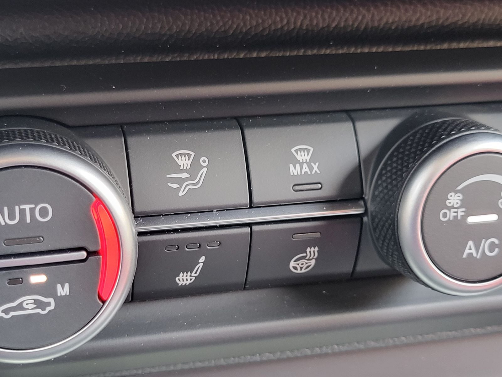 2026 Alfa Romeo Stelvio STELVIO AWD