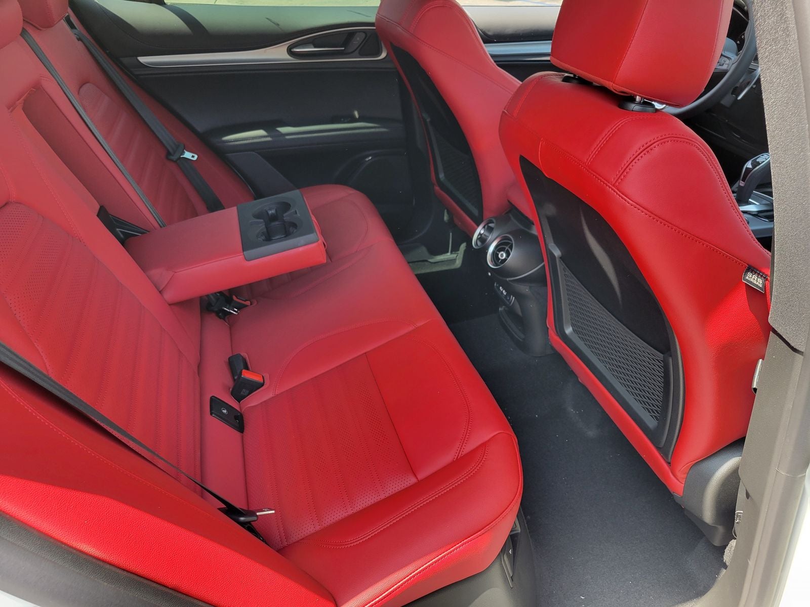 2026 Alfa Romeo Stelvio STELVIO AWD