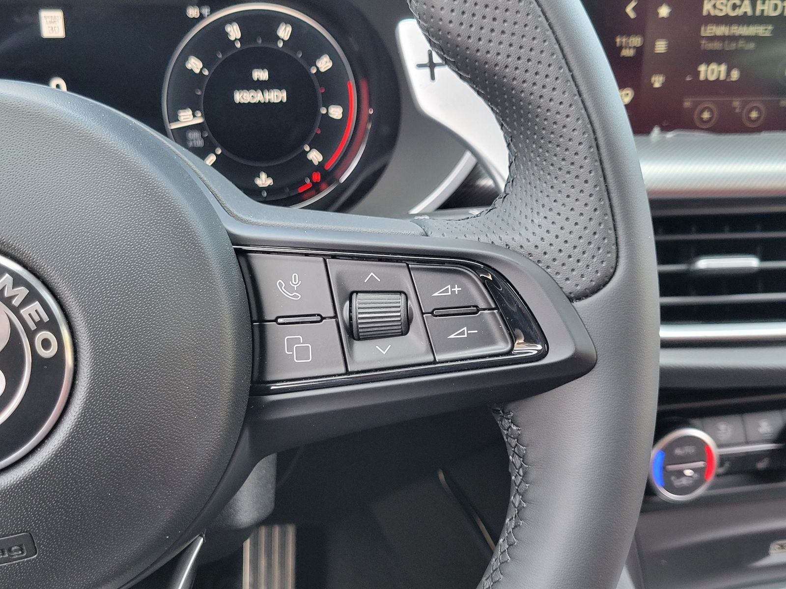 2026 Alfa Romeo Stelvio STELVIO AWD