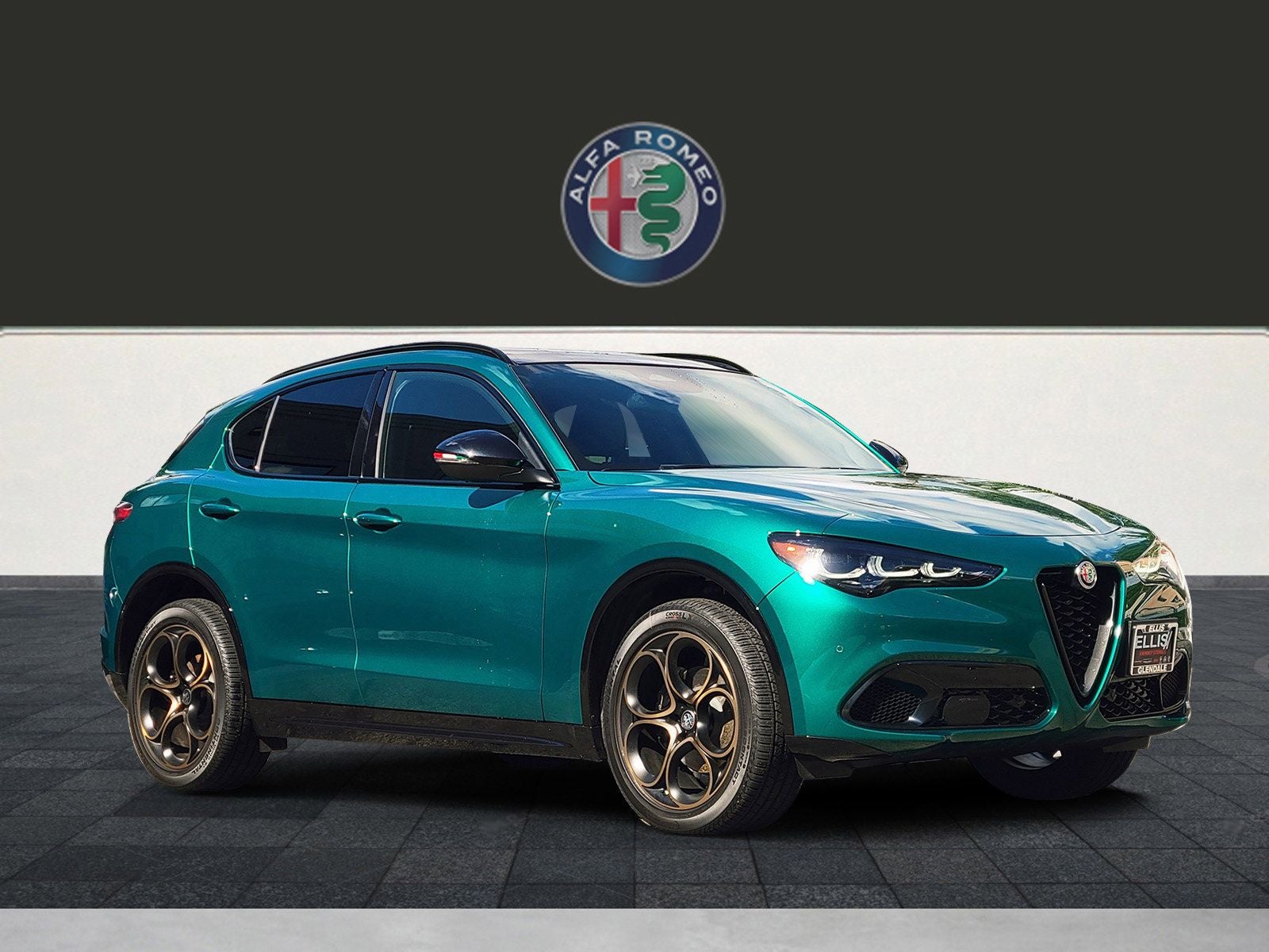2025 Alfa Romeo Stelvio Sprint AWD