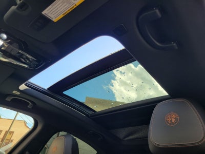 2025 Alfa Romeo Stelvio Sprint AWD