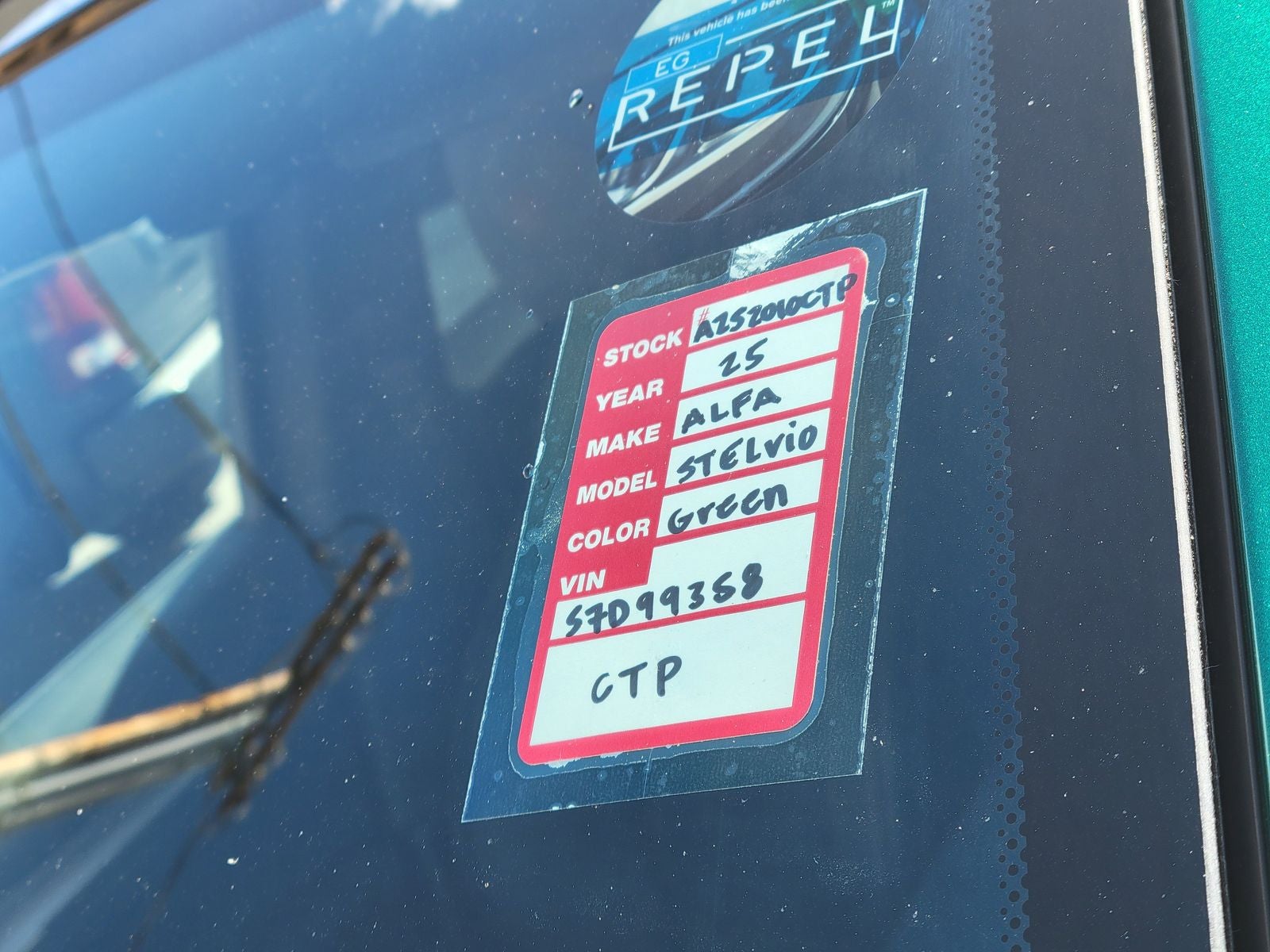 2025 Alfa Romeo Stelvio Sprint AWD