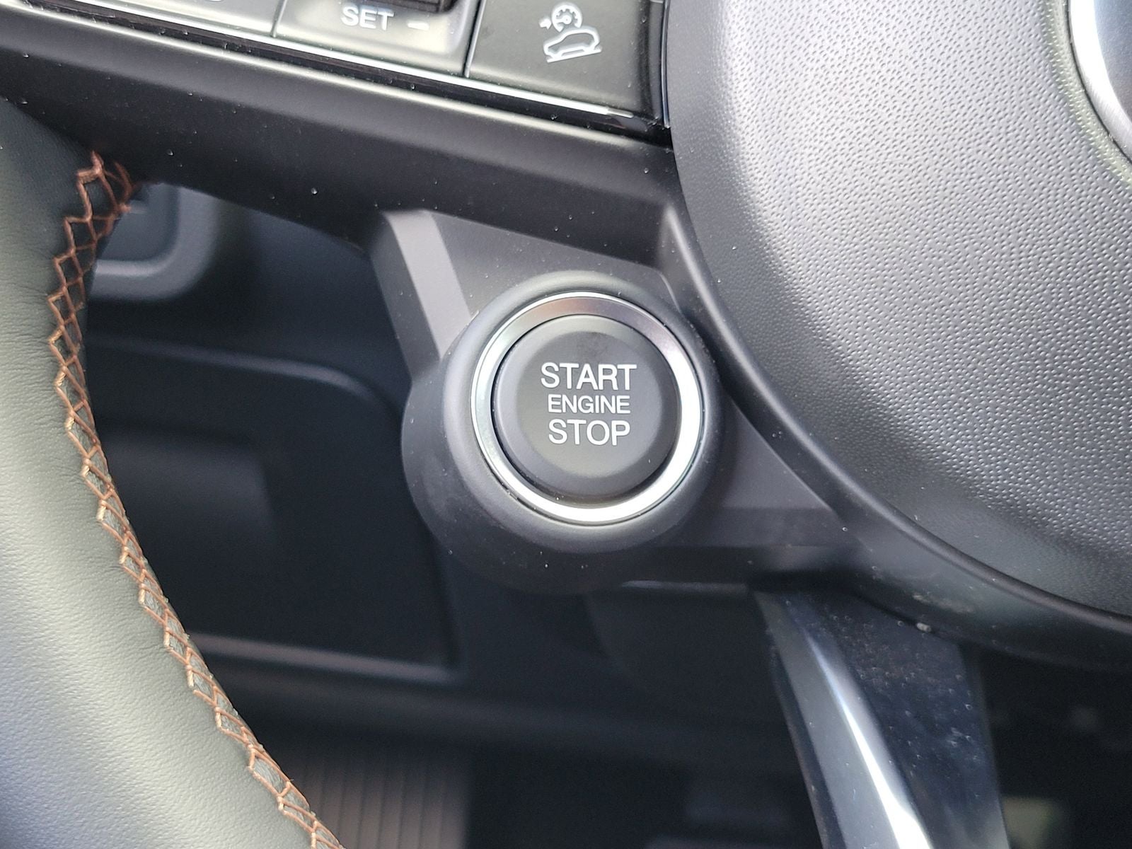 2025 Alfa Romeo Stelvio Sprint AWD