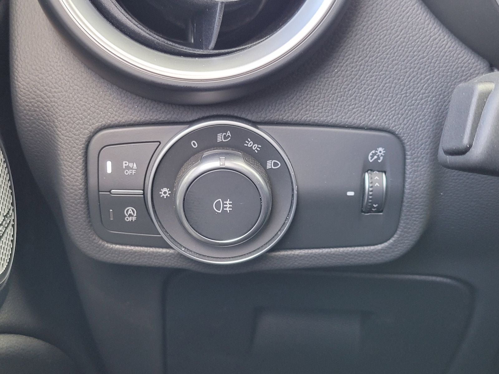 2025 Alfa Romeo Stelvio Sprint AWD