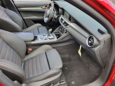 2025 Alfa Romeo Stelvio Sprint AWD