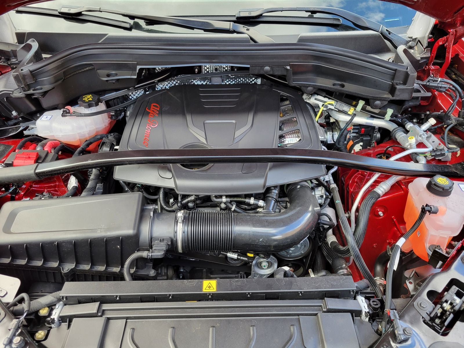 2025 Alfa Romeo Stelvio Sprint AWD