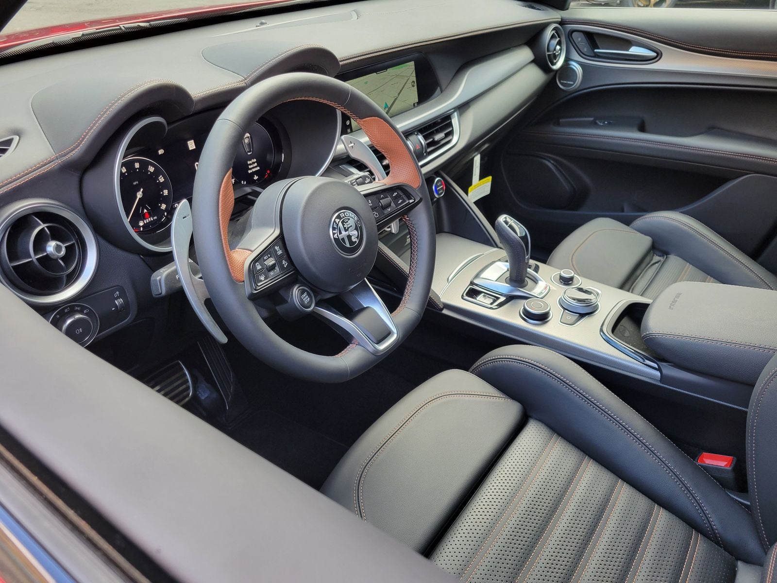 2025 Alfa Romeo Stelvio Sprint AWD