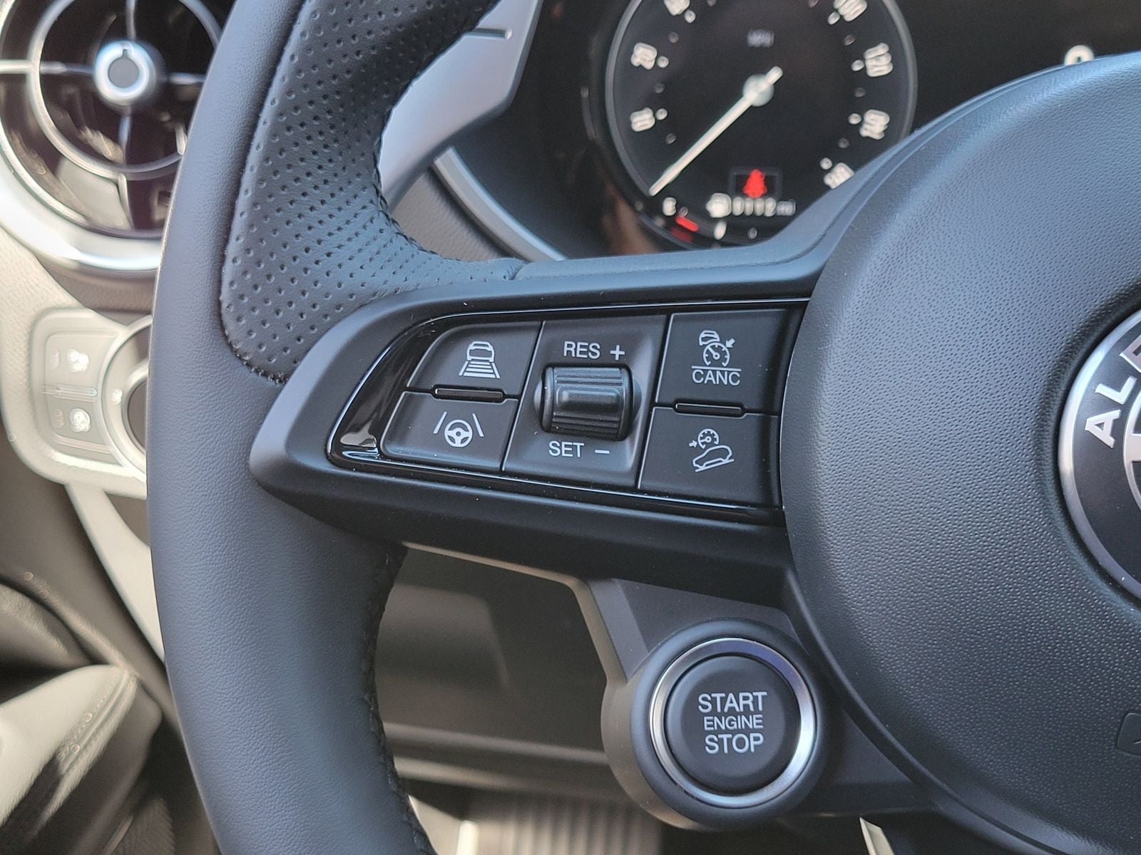 2026 Alfa Romeo Stelvio STELVIO AWD