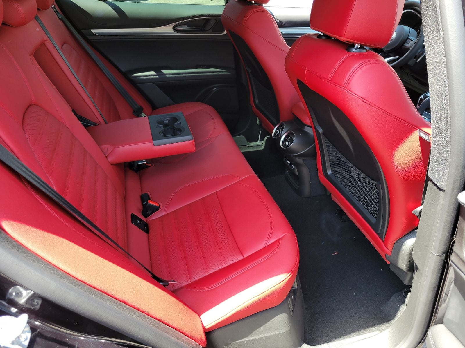 2026 Alfa Romeo Stelvio STELVIO AWD